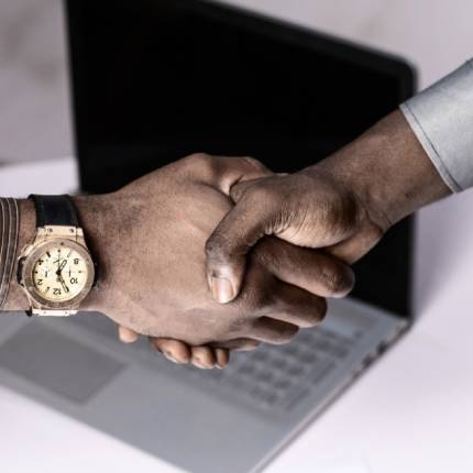 Hands shaking in agreement